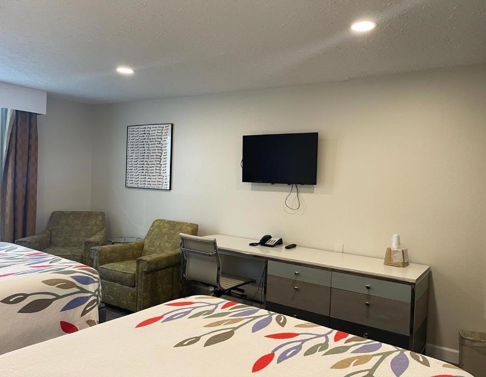 Garnet Waterfront Hotell Indianapolis Eksteriør bilde